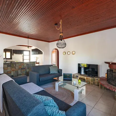 بيت للعطل Villas Mina