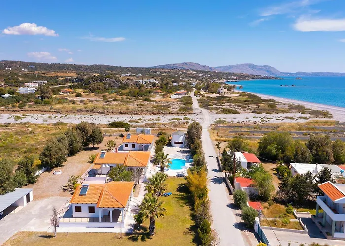 Mina And Holiday home