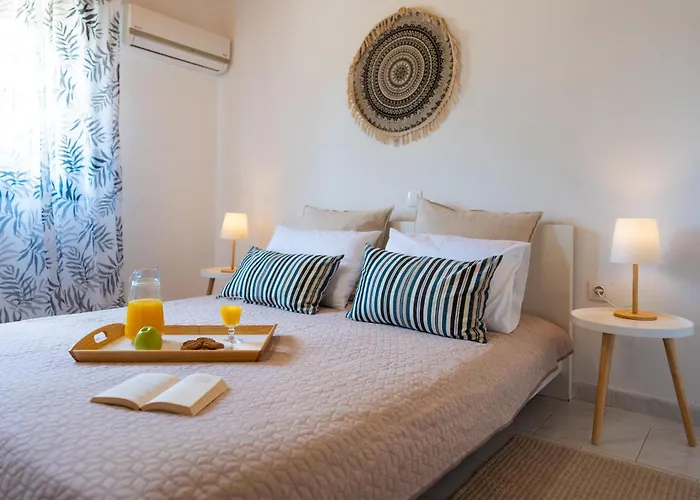 Mina And * 根纳迪