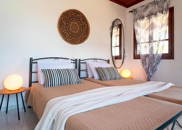 度假居 Mina And *